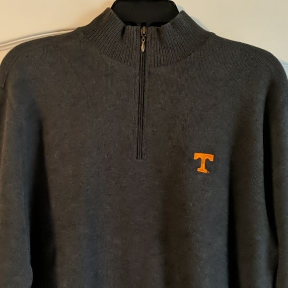 Ladies University of Tenn. Sweater - Picture 2 of 4